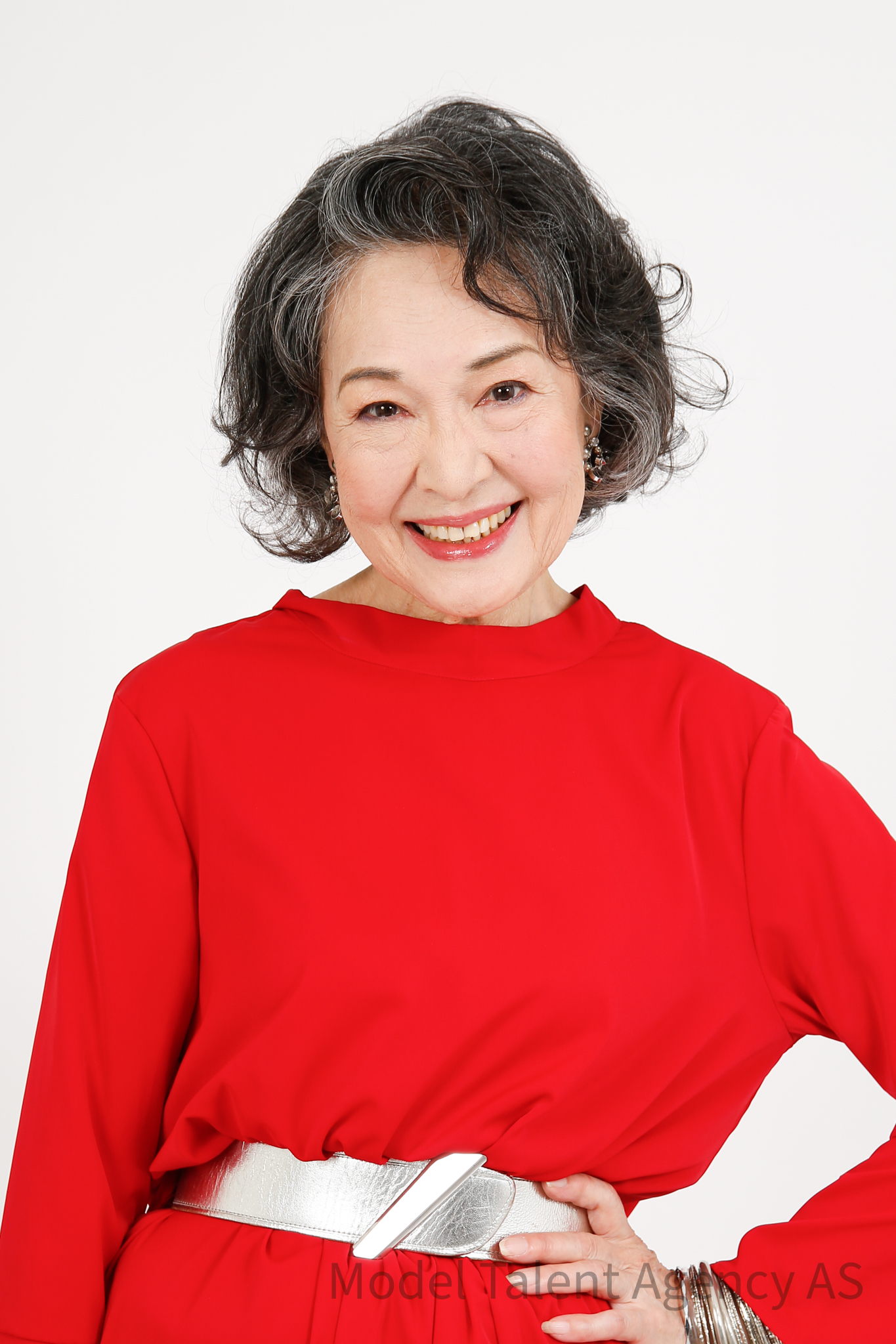 鈴木ヒロ